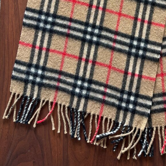 Burberry Cashmere Scarf - Nova Check - Picture 2 of 4